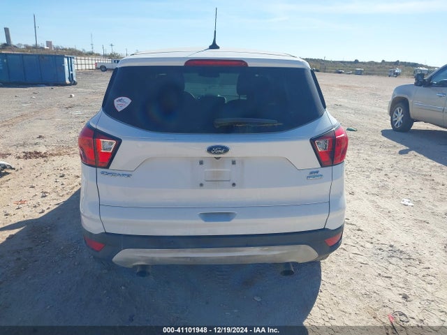 Ford ESCAPE SE 2019 1FMCU0GD6KUB81882 Image 17
