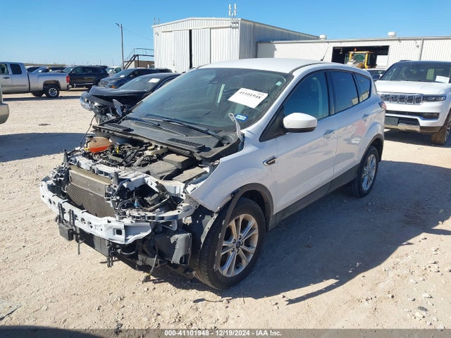 Ford ESCAPE SE 2019 1FMCU0GD6KUB81882 Image 2