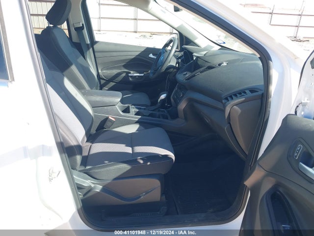 Ford ESCAPE SE 2019 1FMCU0GD6KUB81882 Image 5