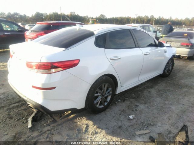 2019 KIA OPTIMA 5XXGT4L36KG344923 Photo 3