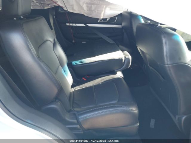 1FM5K8DH0HGC89135 Ford EXPLORER XLT