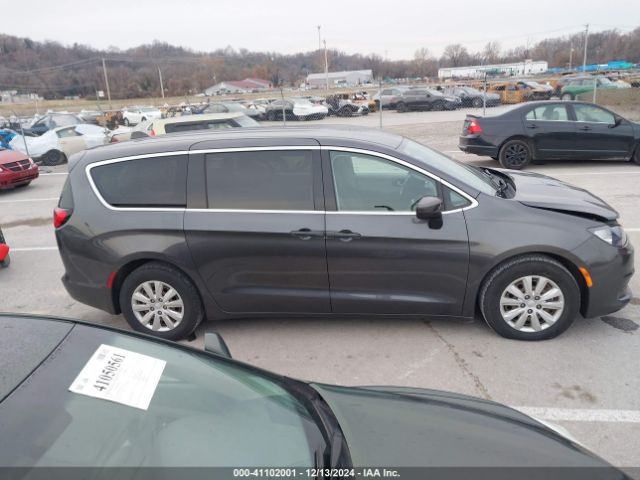 2C4RC1AG6JR133515 Chrysler PACIFICA L