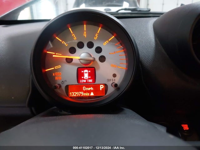 2013 MINI COUNTRYMAN WMWZC5C52DWP31922 Photo 6