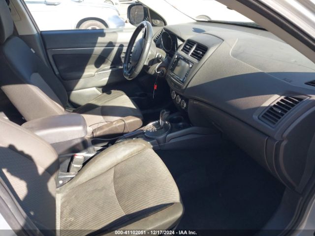 JA4AP3AU7HZ043108 Mitsubishi Outlander Sport 2.0 Le
