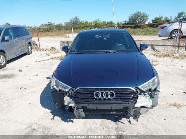 WAUAUGFF8J1015531 Audi A3 2.0t Premium/2.0t Tech Premium