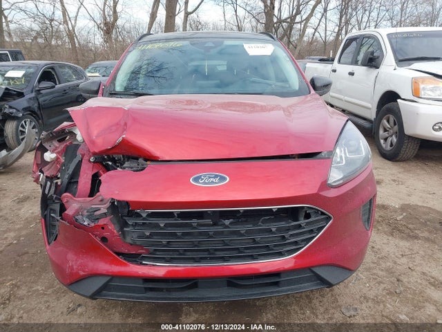 1FMCU0G63MUA98110 Ford ESCAPE SE