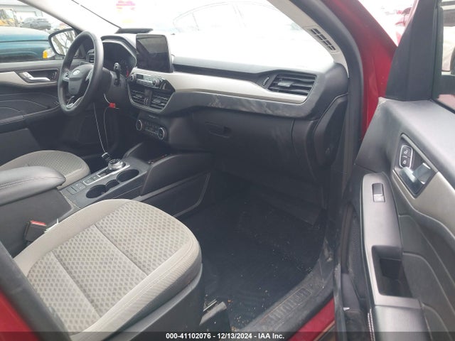 1FMCU0G63MUA98110 Ford ESCAPE SE