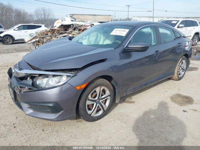 2HGFC2F57JH594133 Honda Civic Lx