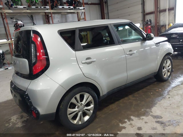 KIA SOUL + 2016 KNDJP3A52G7860365 Image 4
