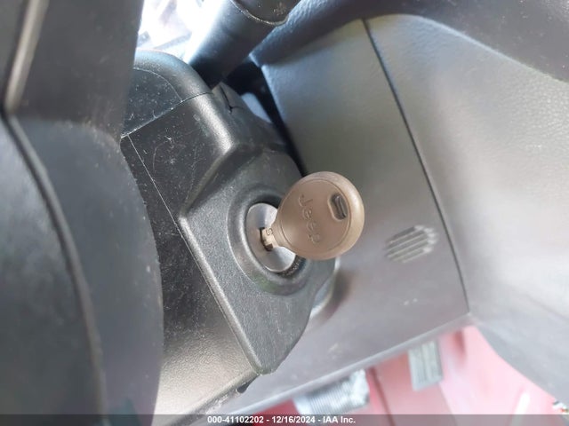 1C4AJWAG2HL670725 Jeep Wrangler Sport 4x4
