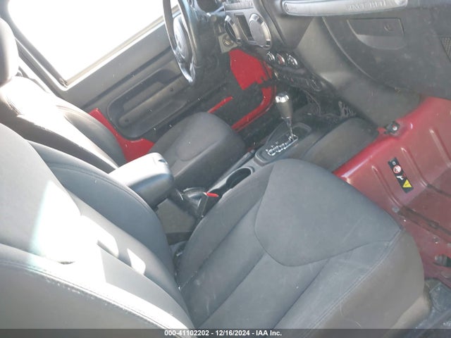 1C4AJWAG2HL670725 Jeep Wrangler Sport 4x4