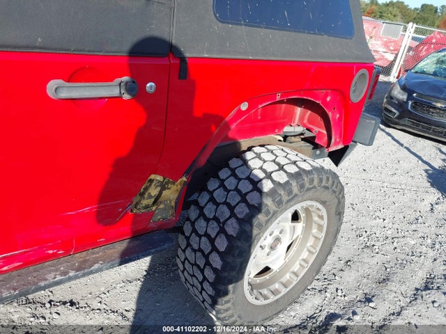 1C4AJWAG2HL670725 Jeep Wrangler Sport 4x4