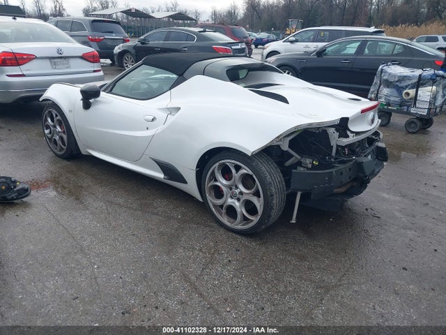ZARBAAB42JM282475 Alfa Romeo 4c Spider
