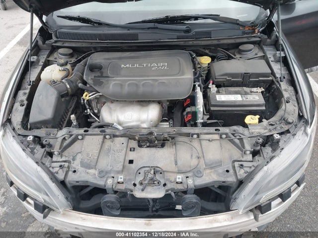 Chrysler 200 Limited 2015 1C3CCCAB3FN717188 Image 10