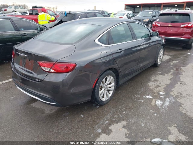 Chrysler 200 Limited 2015 1C3CCCAB3FN717188 Image 4