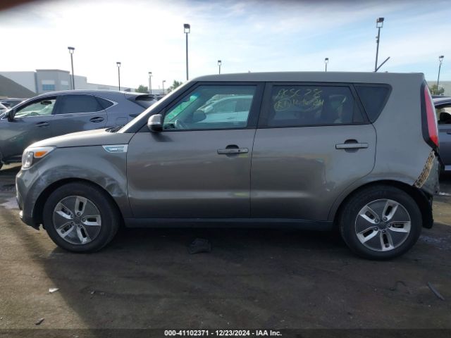KNDJP3AE3H7018846 KIA SOUL EV