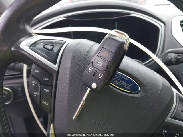 1FA6P0HD4F5120365 Ford FUSION SE