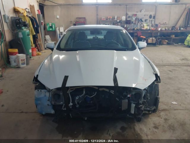 3FA6P0HD7KR230575 Ford FUSION SE