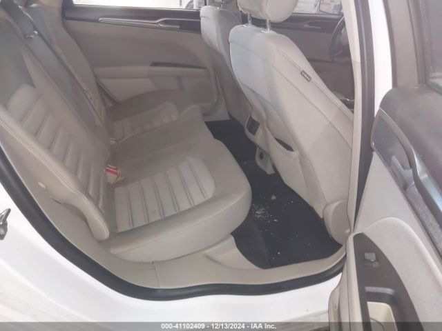3FA6P0HD7KR230575 Ford FUSION SE