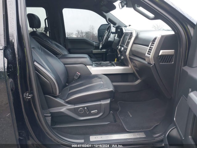Ford F-250 Platinum 2018 1FT7W2BT4JEB62718 Image 5
