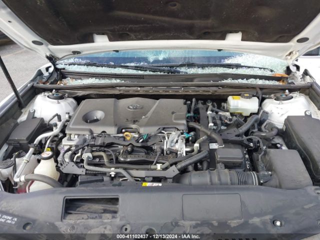 4T1B21HKXJU006621 Toyota Camry Hybrid Xle