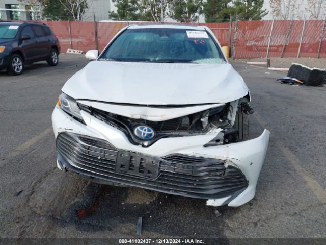 4T1B21HKXJU006621 Toyota Camry Hybrid Xle