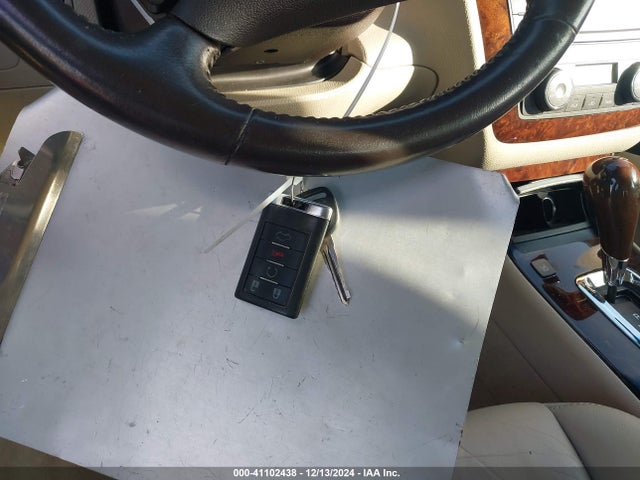 2011 CADILLAC DTS 1G6KH5E6XBU111052 Photo 10