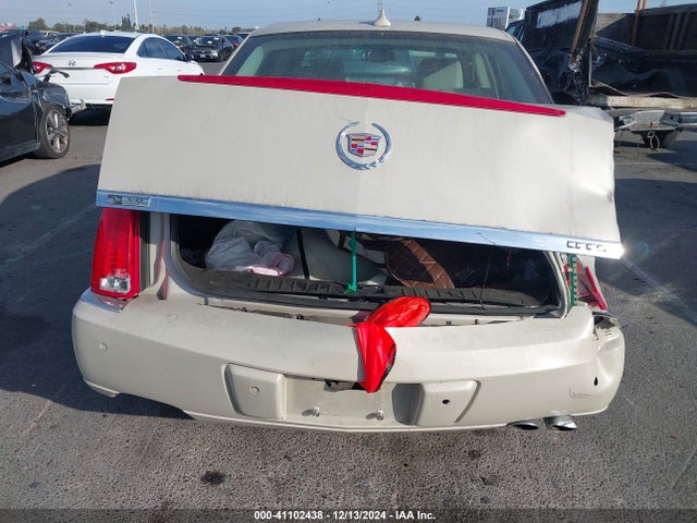 2011 CADILLAC DTS 1G6KH5E6XBU111052 Photo 5