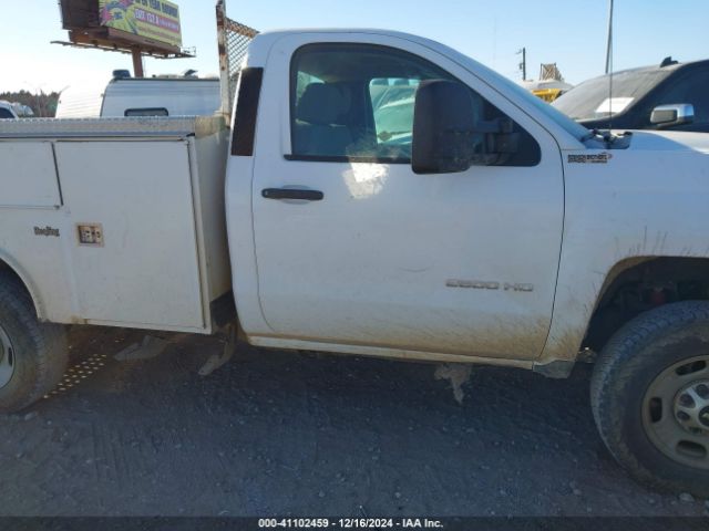1GC0KUEG4FZ121318 Chevrolet Silverado 2500hd Wt