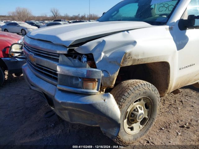 1GC0KUEG4FZ121318 Chevrolet Silverado 2500hd Wt
