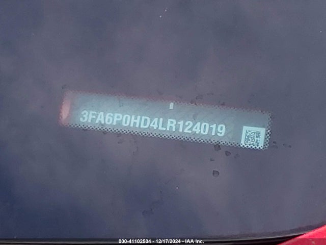 3FA6P0HD4LR124019 Ford FUSION SE