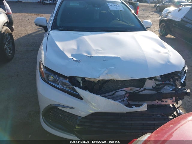 4T1R11AK6RU888622 Toyota CAMRY LE