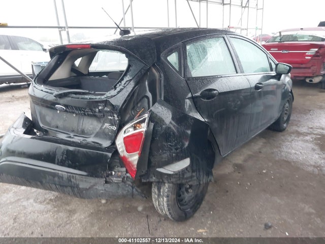 3FADP4TJ3HM156945 Ford FIESTA S