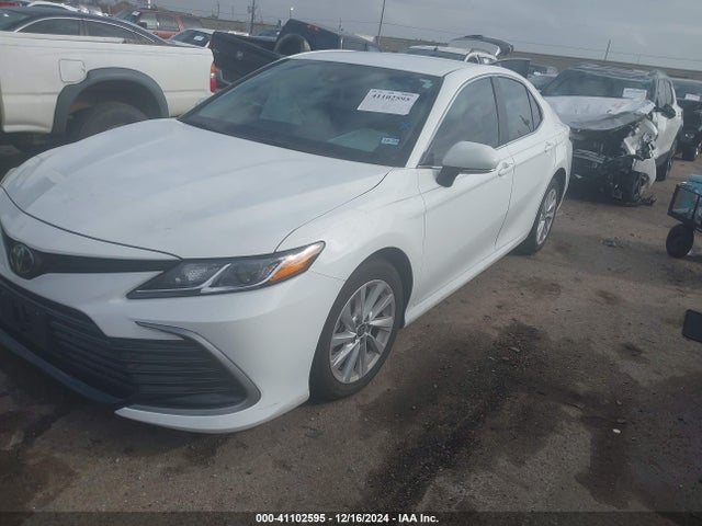 4T1R11AK3RU225203 Toyota CAMRY LE