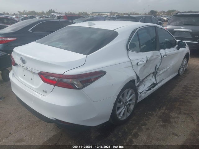 4T1R11AK3RU225203 Toyota CAMRY LE