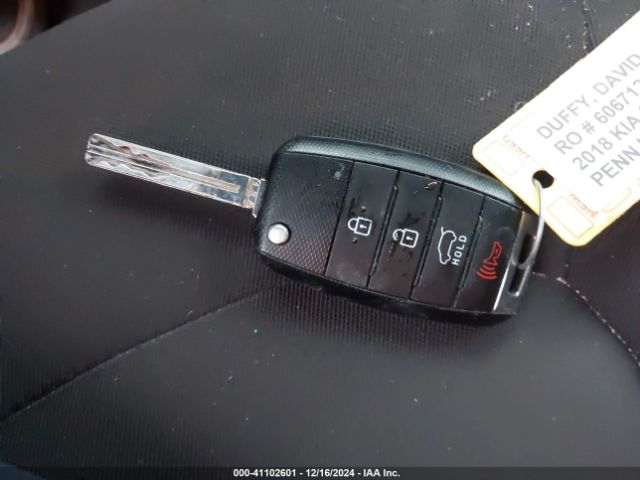 KNDJN2A2XJ7572834 KIA Soul