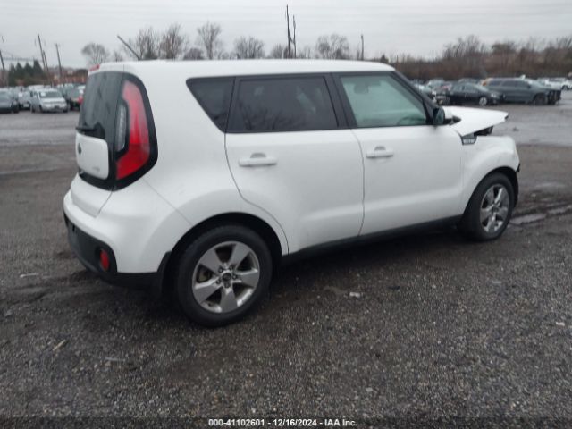 KNDJN2A2XJ7572834 KIA Soul