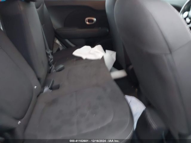 KNDJN2A2XJ7572834 KIA Soul