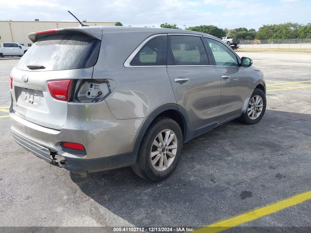 KIA Sorento 3.3l Lx 2019 5XYPG4A54KG487647 Image 4