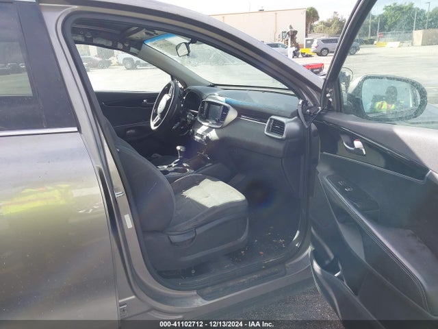 KIA Sorento 3.3l Lx 2019 5XYPG4A54KG487647 Image 5