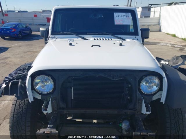 1C4HJWDG7JL925997 Jeep Wrangler Jk Unlimited Sport S 4x4