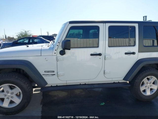 1C4HJWDG7JL925997 Jeep Wrangler Jk Unlimited Sport S 4x4