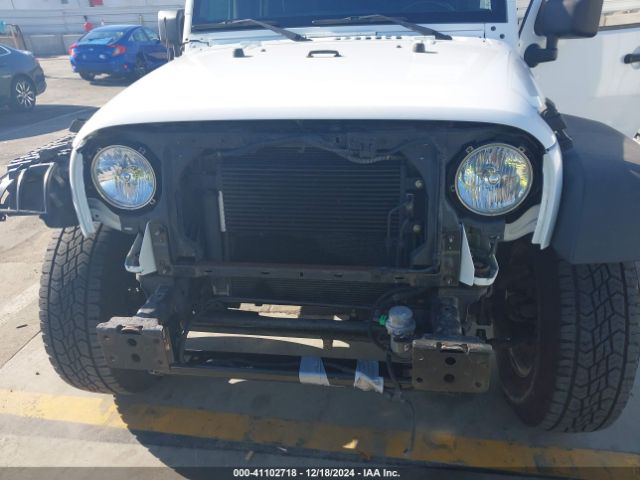 1C4HJWDG7JL925997 Jeep Wrangler Jk Unlimited Sport S 4x4