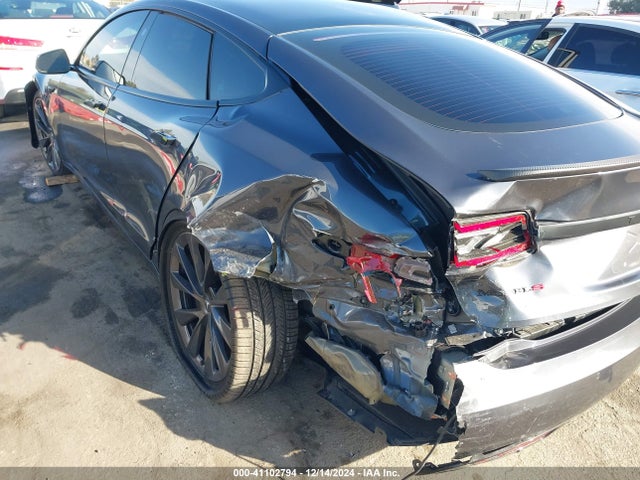2018 TESLA MODEL S 5YJSA1E45JF287748 Photo 5