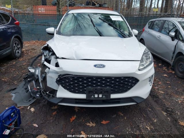 1FMCU9H92LUA15956 Ford ESCAPE SEL