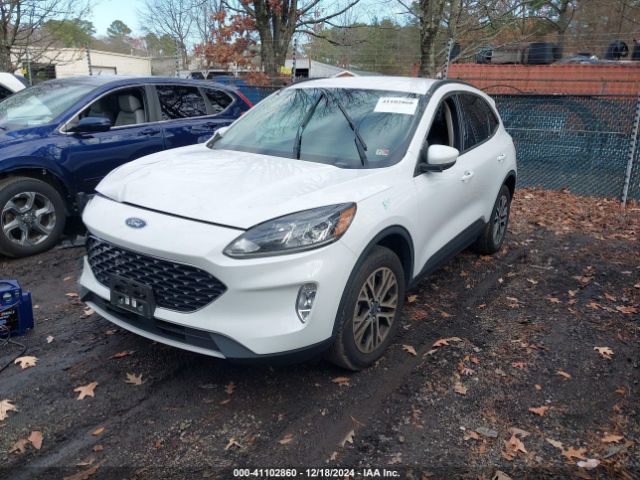 1FMCU9H92LUA15956 Ford ESCAPE SEL