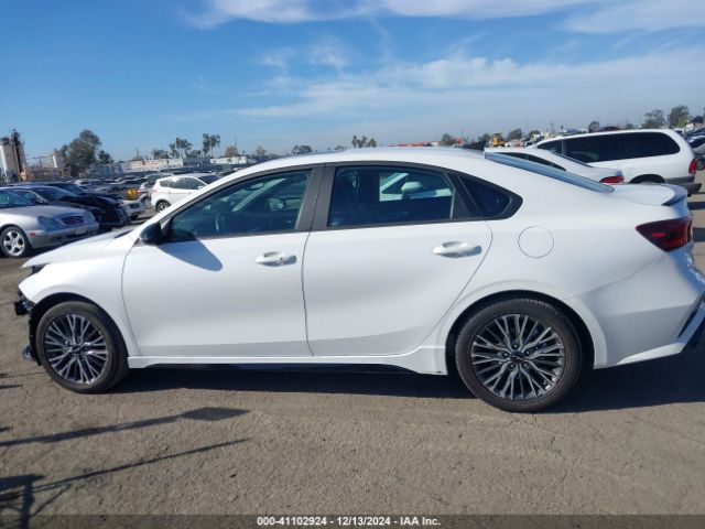 3KPF54AD8RE785389 KIA Forte Gt-line