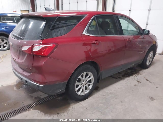 Chevrolet EQUINOX LT 2018 2GNAXSEV3J6311597 Image 4