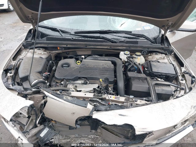 1G1ZD5ST9RF121502 Chevrolet Malibu Fwd 1lt