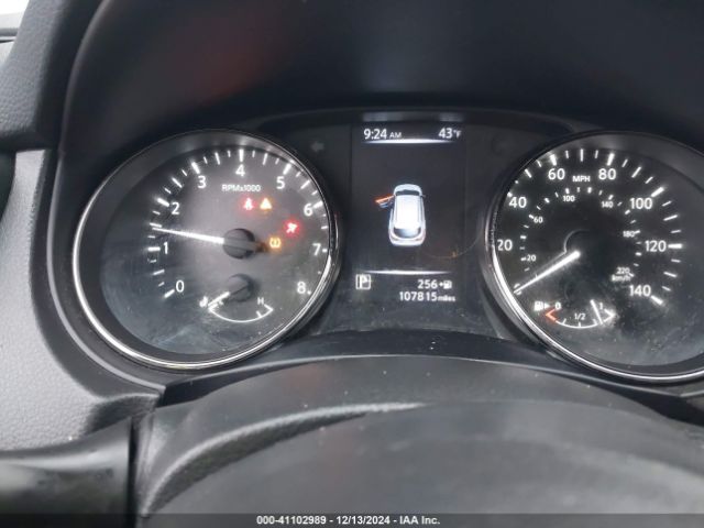 JN1BJ1CR4HW134205 Nissan Rogue Sport S